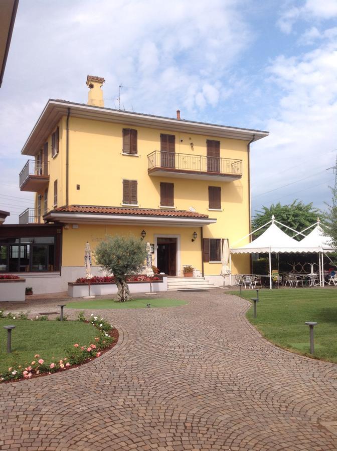 Hotel Colombera Rossa Brescia Exteriör bild